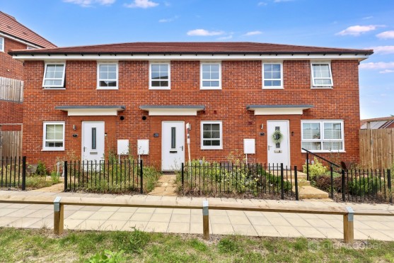 Edinburgh Road, Nuneaton, CV10 9FP