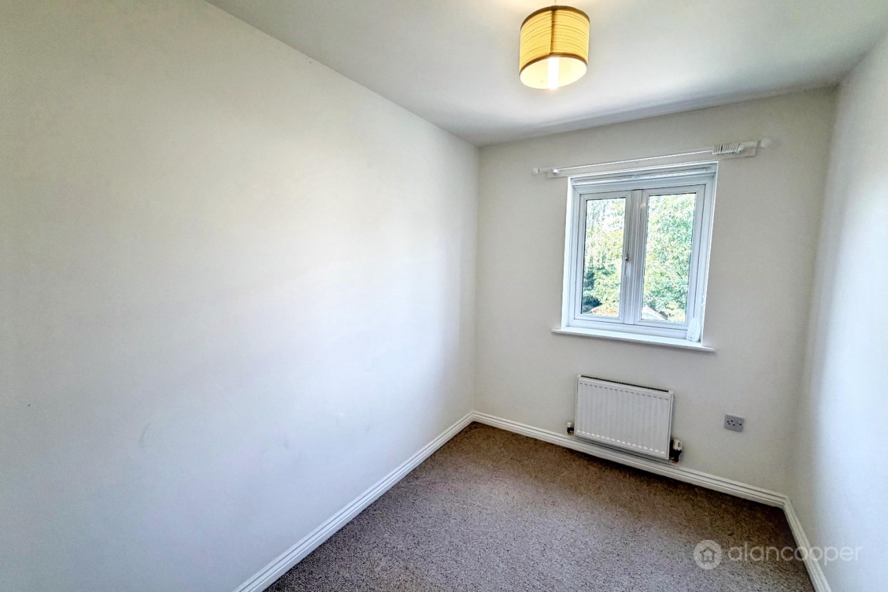 Portreath Drive, Horeston Grange, Nuneaton, CV11 6GH