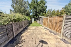 Portreath Drive, Horeston Grange, Nuneaton, CV11 6GH