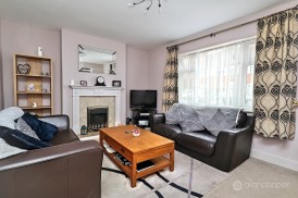 Springfield Road, Attleborough, Nuneaton, CV11 4PY