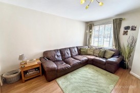 Packwood Close, Maple Park, Nuneaton, CV11 4GG