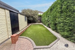 Trent Road, Bulkington, CV12 9QD