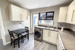 Trent Road, Bulkington, CV12 9QD