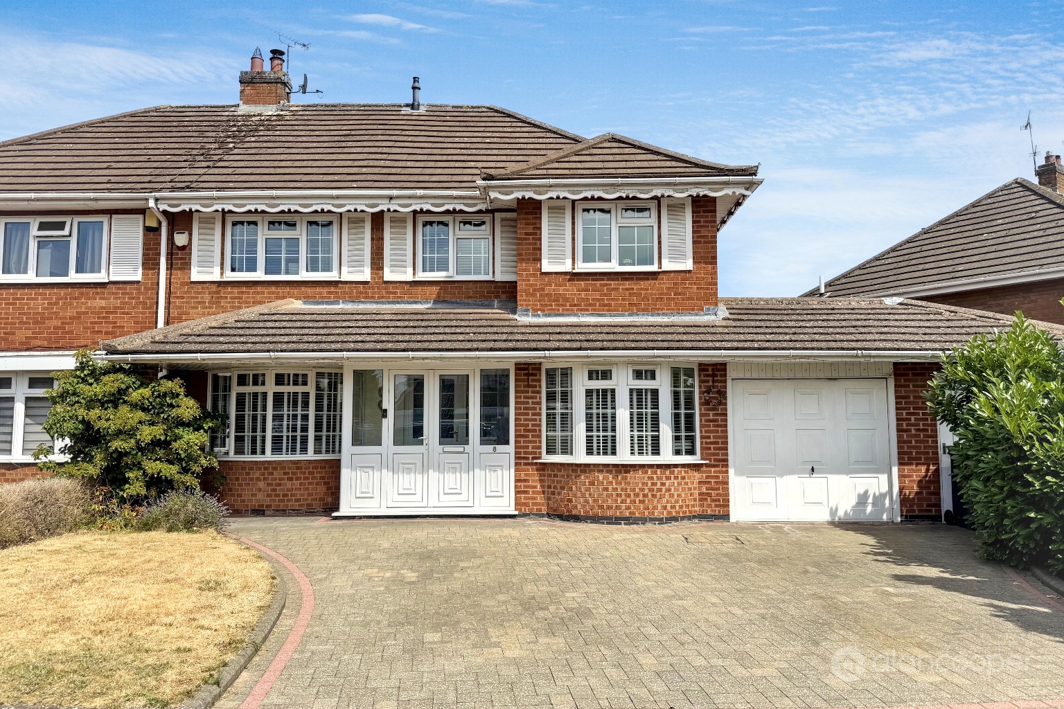 Woodcote Avenue, St Nicolas Park, Nuneaton, CV11 6DE
