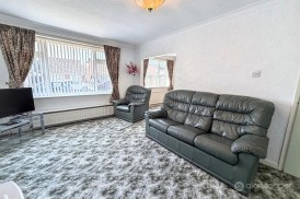Villa Close, Bulkington, CV12 9NE