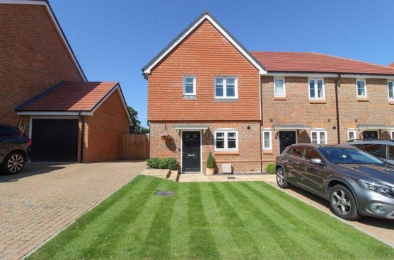 Hailwood Drive, Edenbridge, Kent