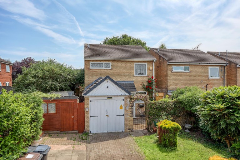 Rochdale Crescent, Coalville