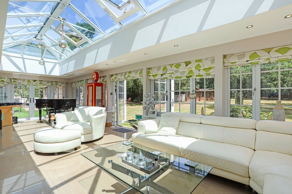 25 Crooksbury Road, Farnham, GU10