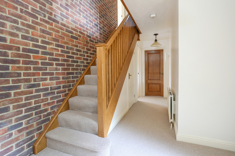 Wrecclesham, Farnham, Surrey
