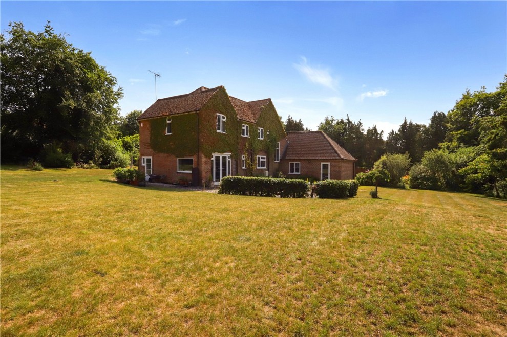 Seale, Farnham, Surrey