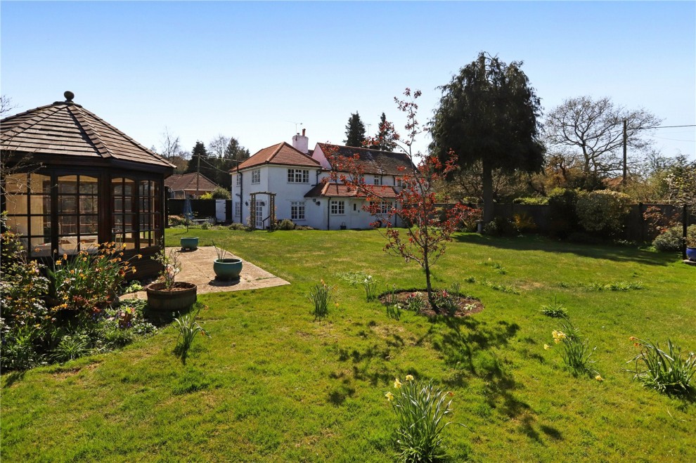 Seale, Farnham, Surrey