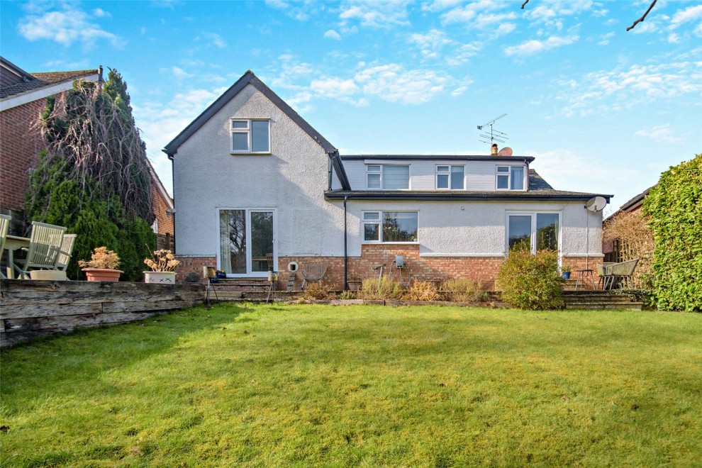 Jubilee Lane, Farnham, Surrey