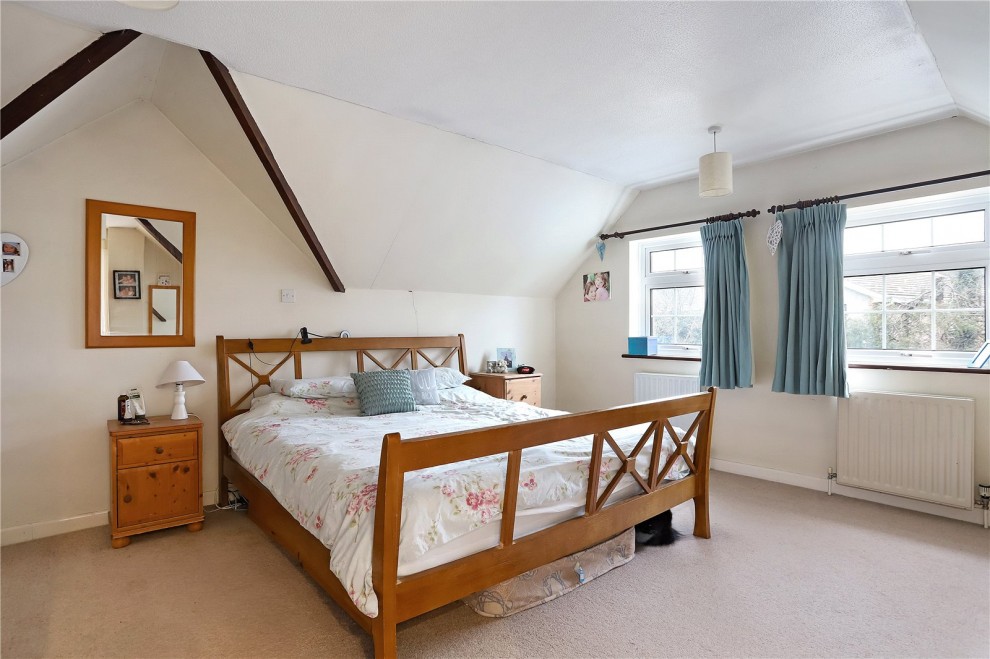 Jubilee Lane, Farnham, Surrey