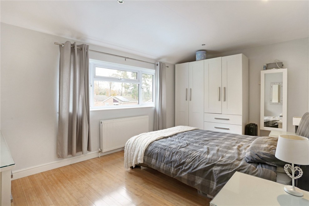 The Chine, Farnham, Surrey