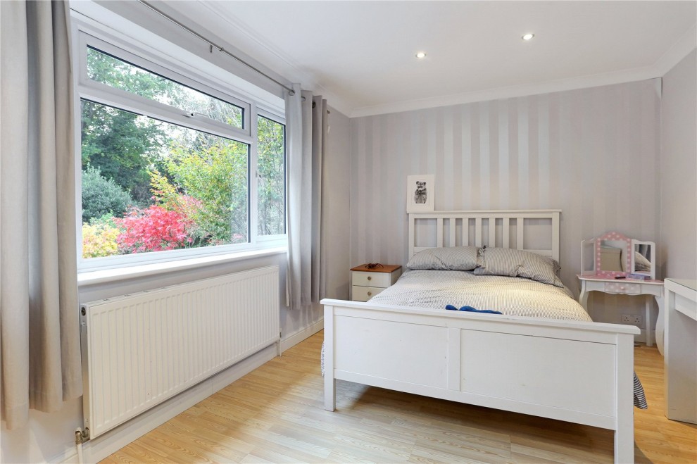 The Chine, Farnham, Surrey