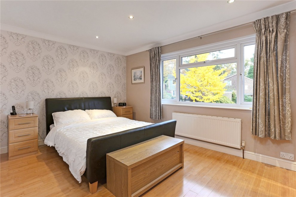 The Chine, Farnham, Surrey