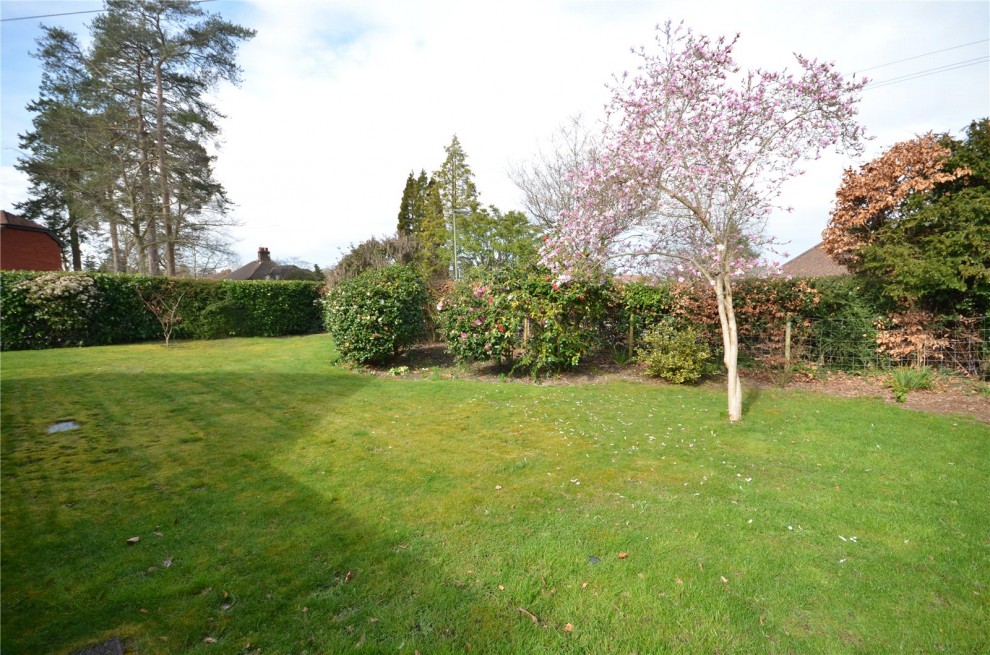 Boundstone Road, Farnham, Surrey