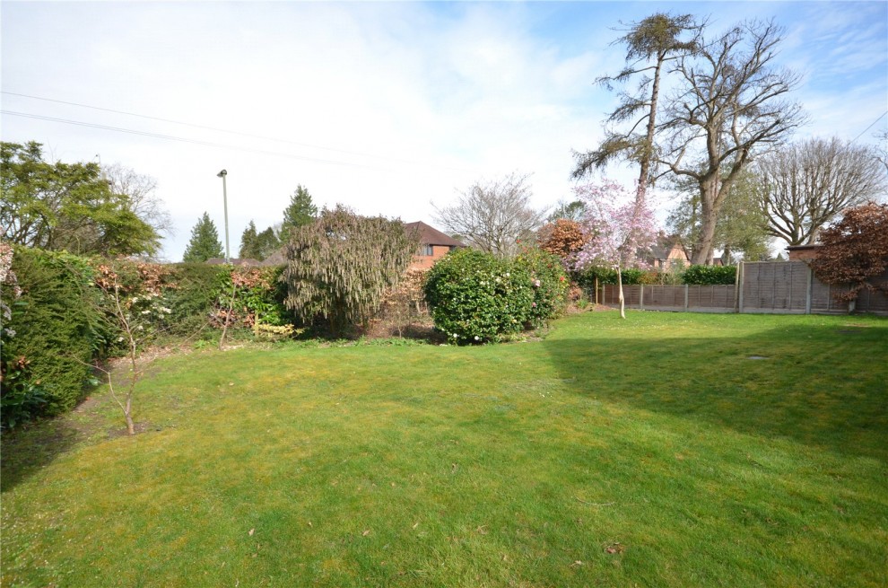Boundstone Road, Farnham, Surrey