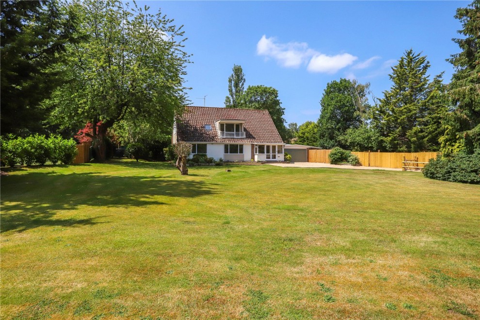 Churt, Farnham, Surrey