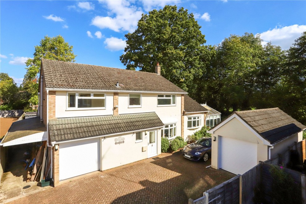 Elstead, Farnham, Surrey