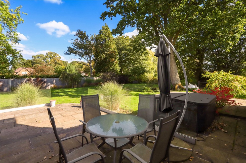 Elstead, Farnham, Surrey