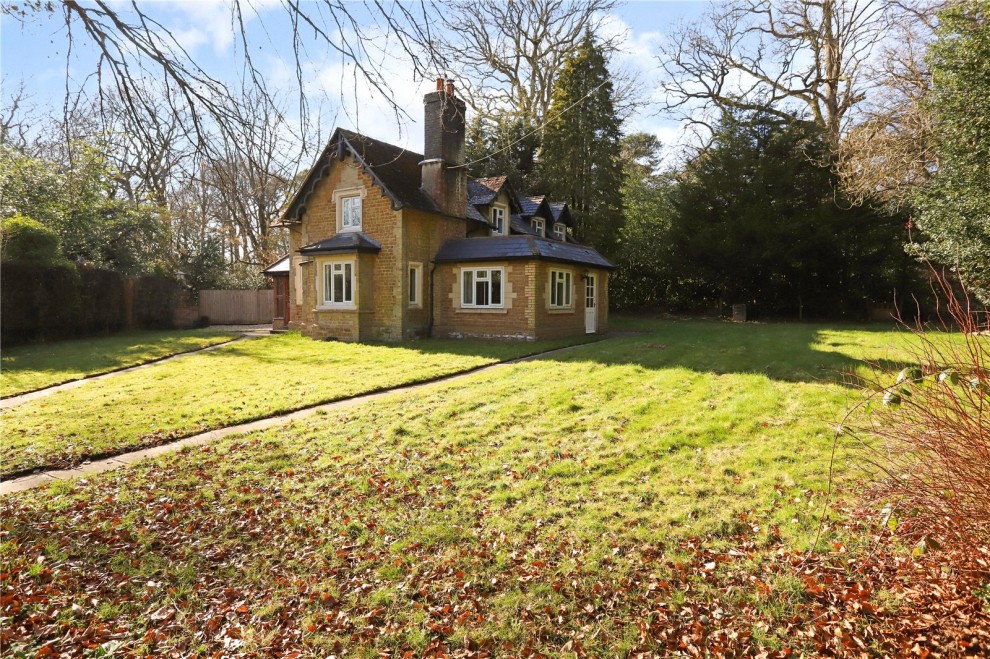 Rowledge, Farnham, Surrey