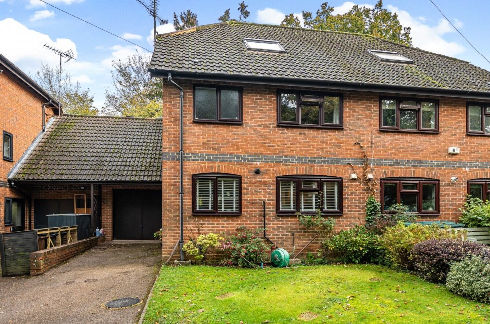 Wrecclesham, Farnham, Surrey