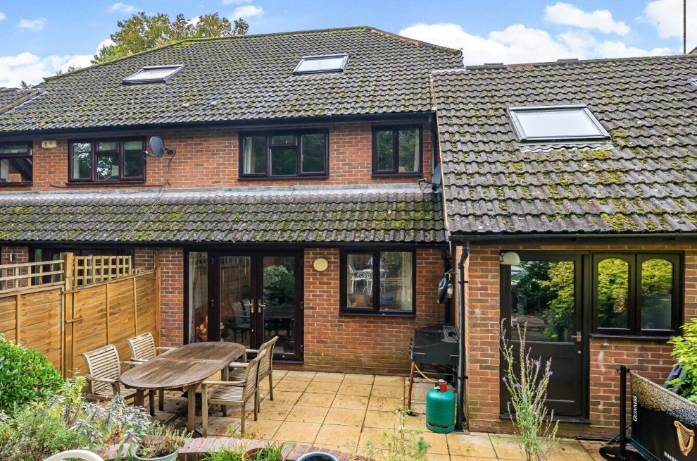 Wrecclesham, Farnham, Surrey