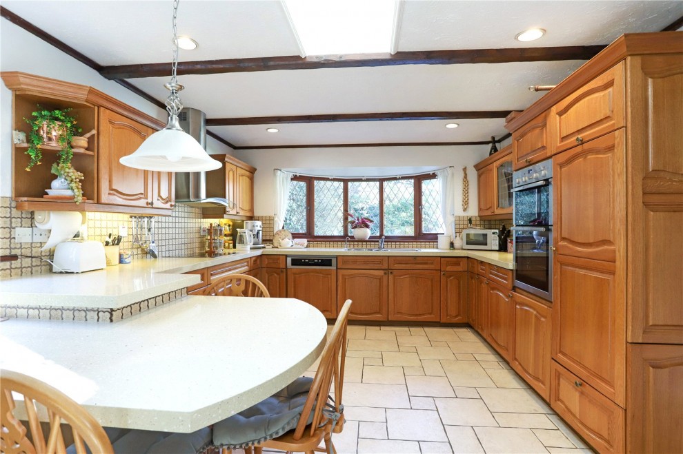 Ewshot, Farnham, Surrey