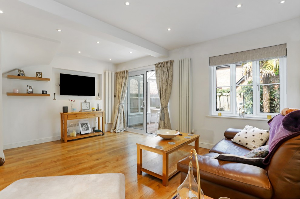 Wrecclesham, Farnham, Surrey