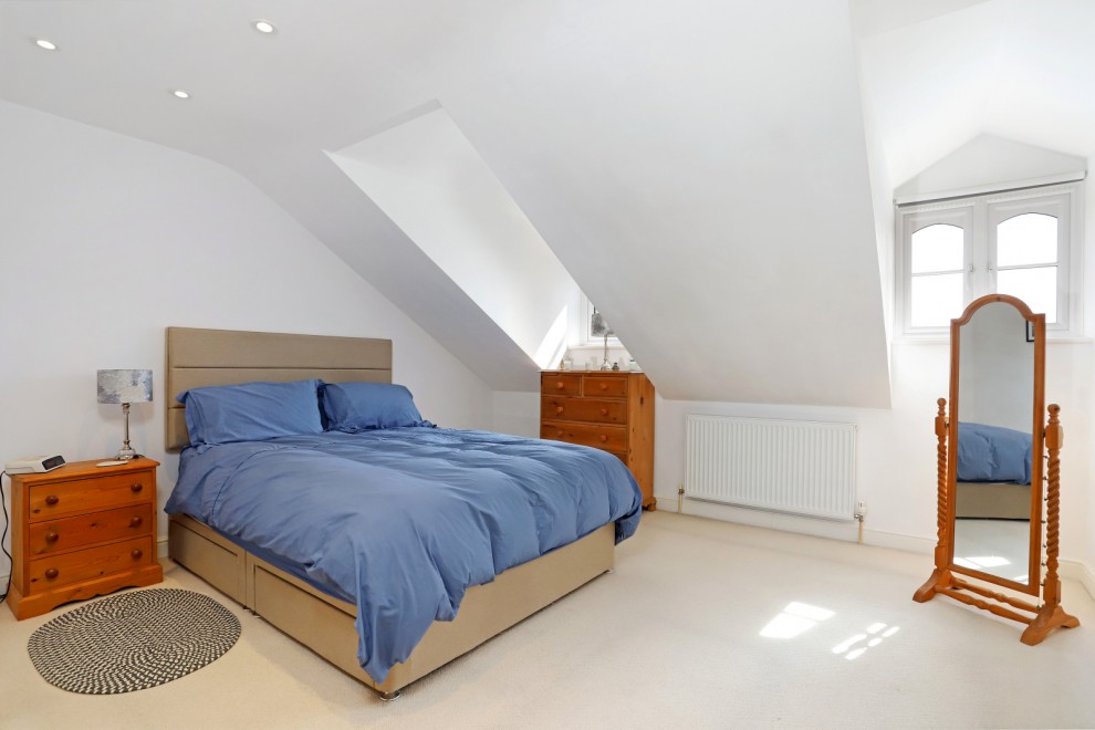 Wrecclesham, Farnham, Surrey