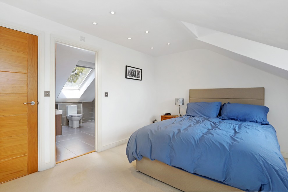 Wrecclesham, Farnham, Surrey