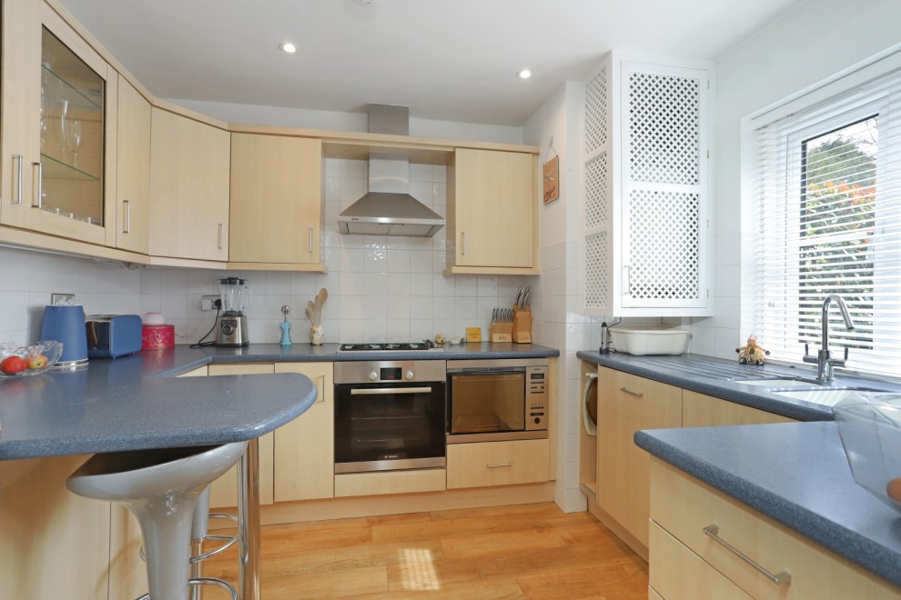 Wrecclesham, Farnham, Surrey
