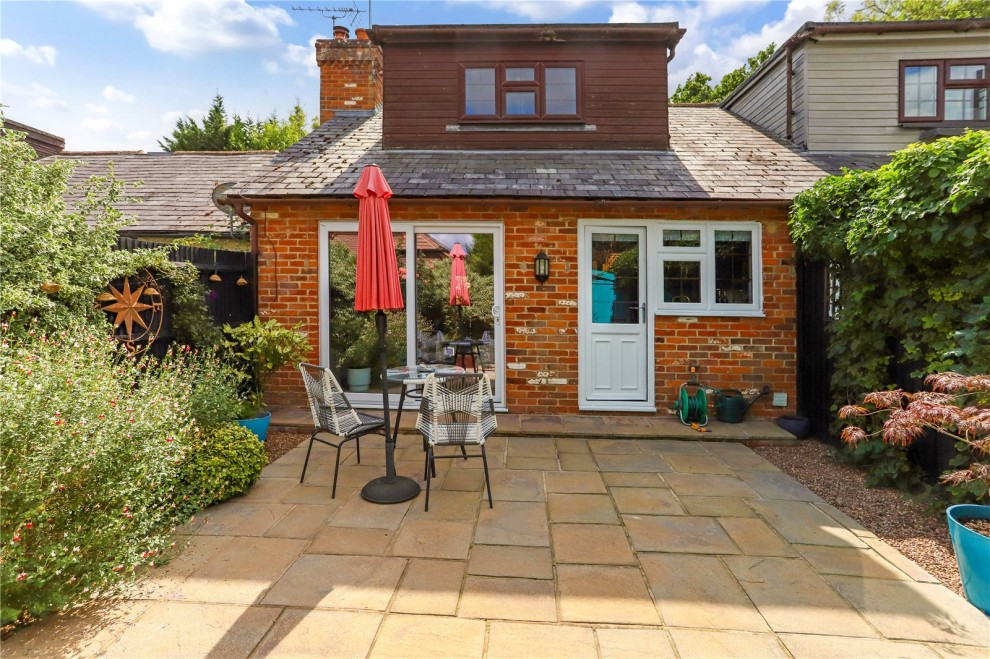 Kings Lane, Wrecclesham, Farnham