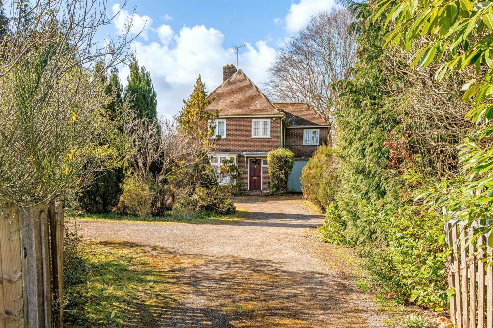 The Sands, Farnham, Surrey