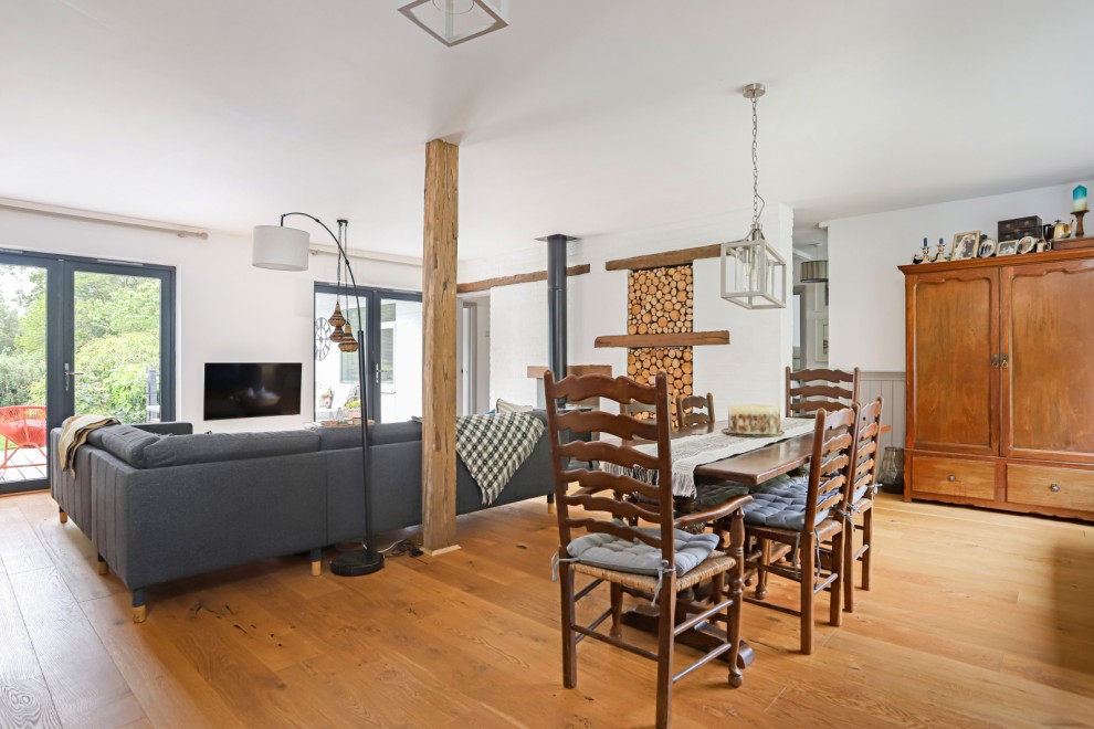 Ewshot, Farnham, Surrey
