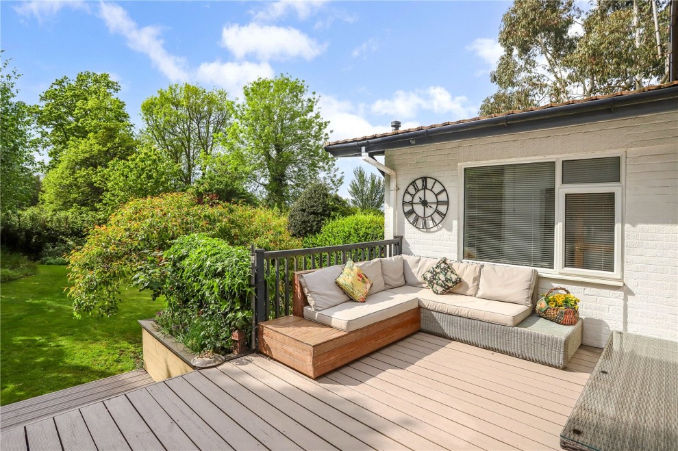 Ewshot, Farnham, Surrey