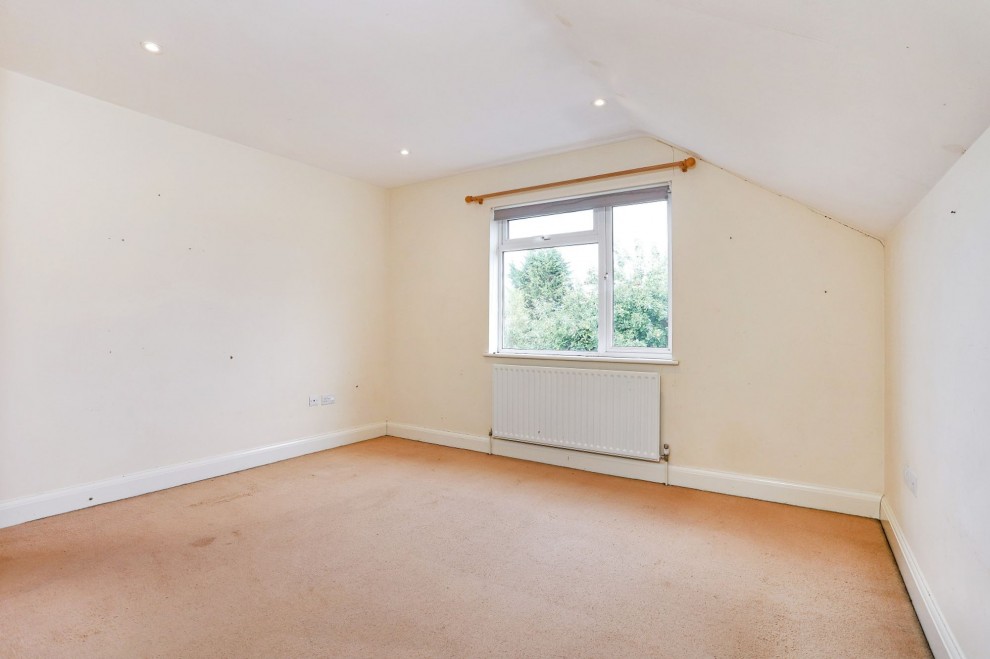 Little Green Lane, Farnham, GU9