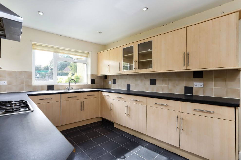 Little Green Lane, Farnham, GU9