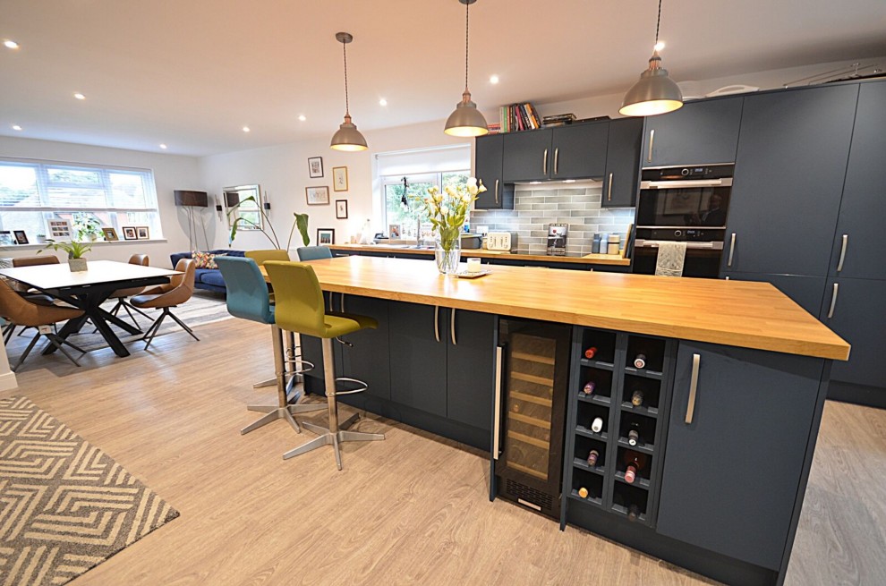 Middle Bourne Lane, Lower Bourne, GU10