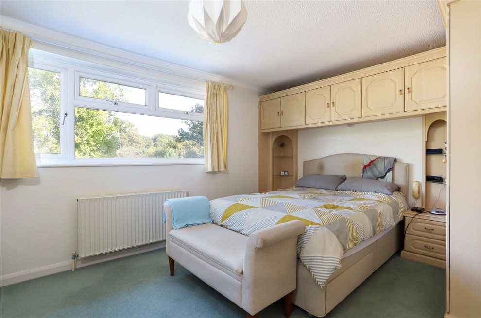 Silver Birches Way, Elstead, GU8