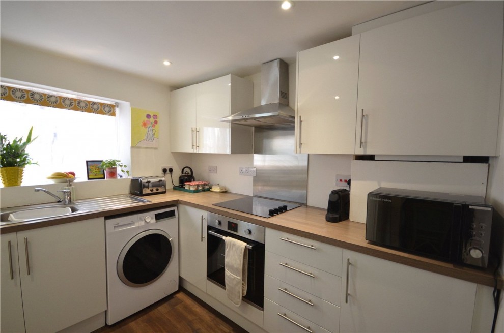 Red Lion Lane, Farnham, GU9