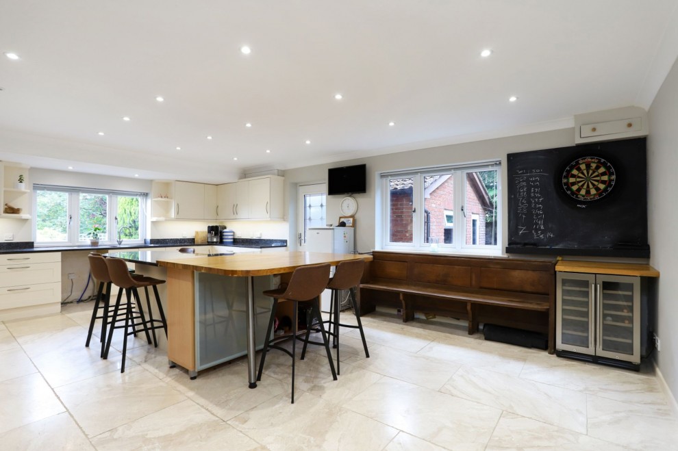 Burnt Hill Road, Lower Bourne, GU10