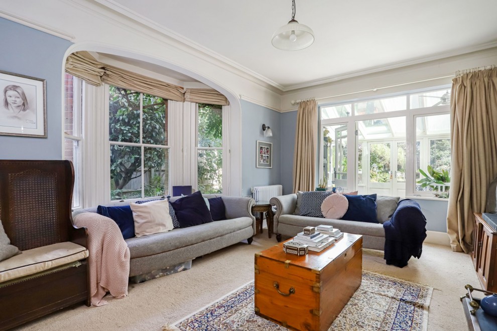 39 Alfred Road, Farnham, GU9