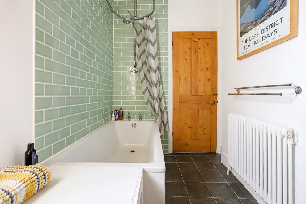 39 Alfred Road, Farnham, GU9
