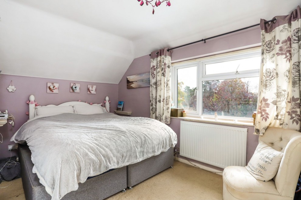 Gorse Lane, Wrecclesham, GU10