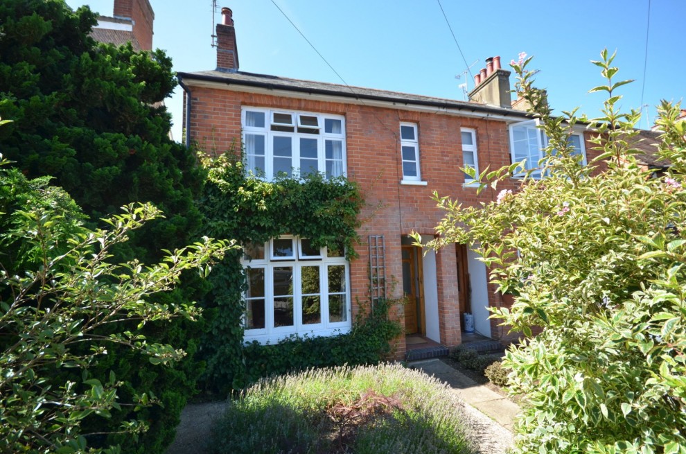 Weydon Hill Road, Farnham, GU9