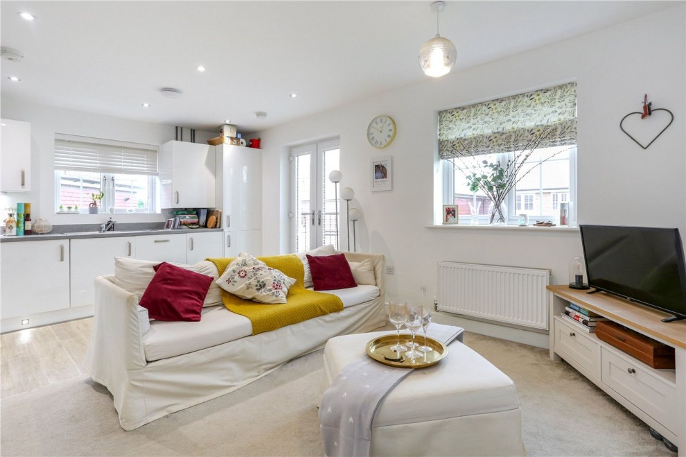 Ribston Road, Farnham, GU9