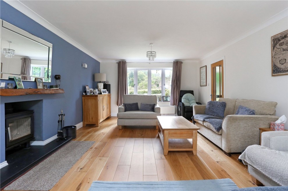 Pannells, Lower Bourne, GU10