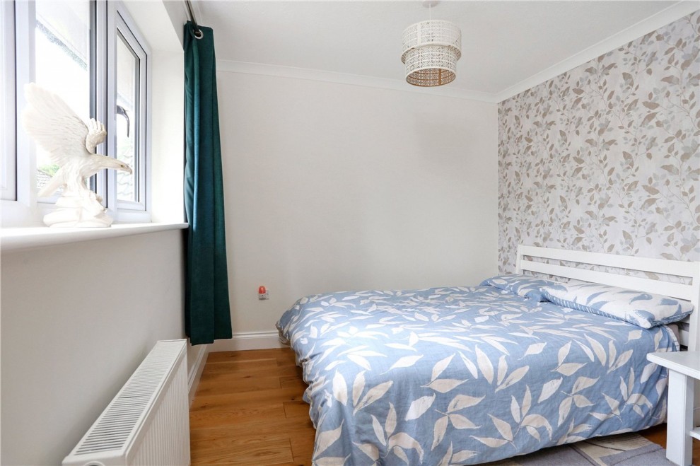 Pannells, Lower Bourne, GU10